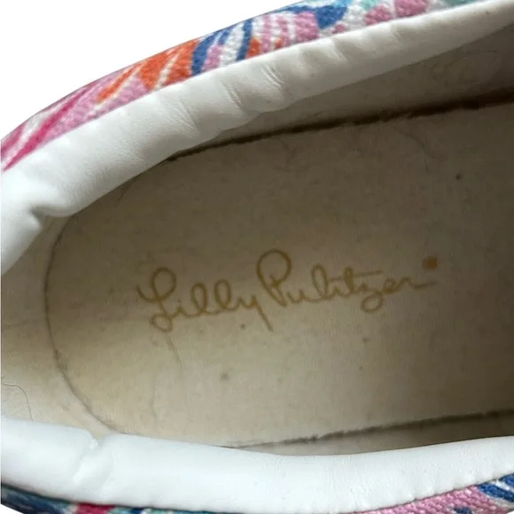 Lilly Pulitzer Pink and Blue Slip-On Sneakers Vibrant Canvas Design Size 8 - Picture 3 of 5